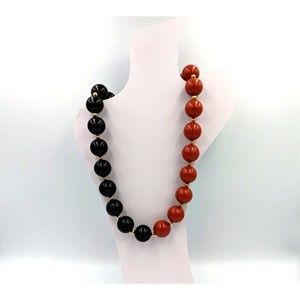 Monet Plastic Beaded Necklace Vintage Two Tone Black And Coral Color 19"